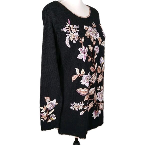 VTG WORTHINGTON Embroidered Sweater Pullover Floral Sz M Pearls Crochet Edges - Picture 4 of 12